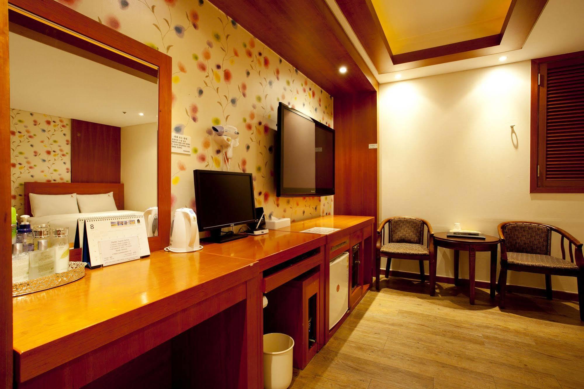 Benikea Daelim Hotel Daejeon Extérieur photo