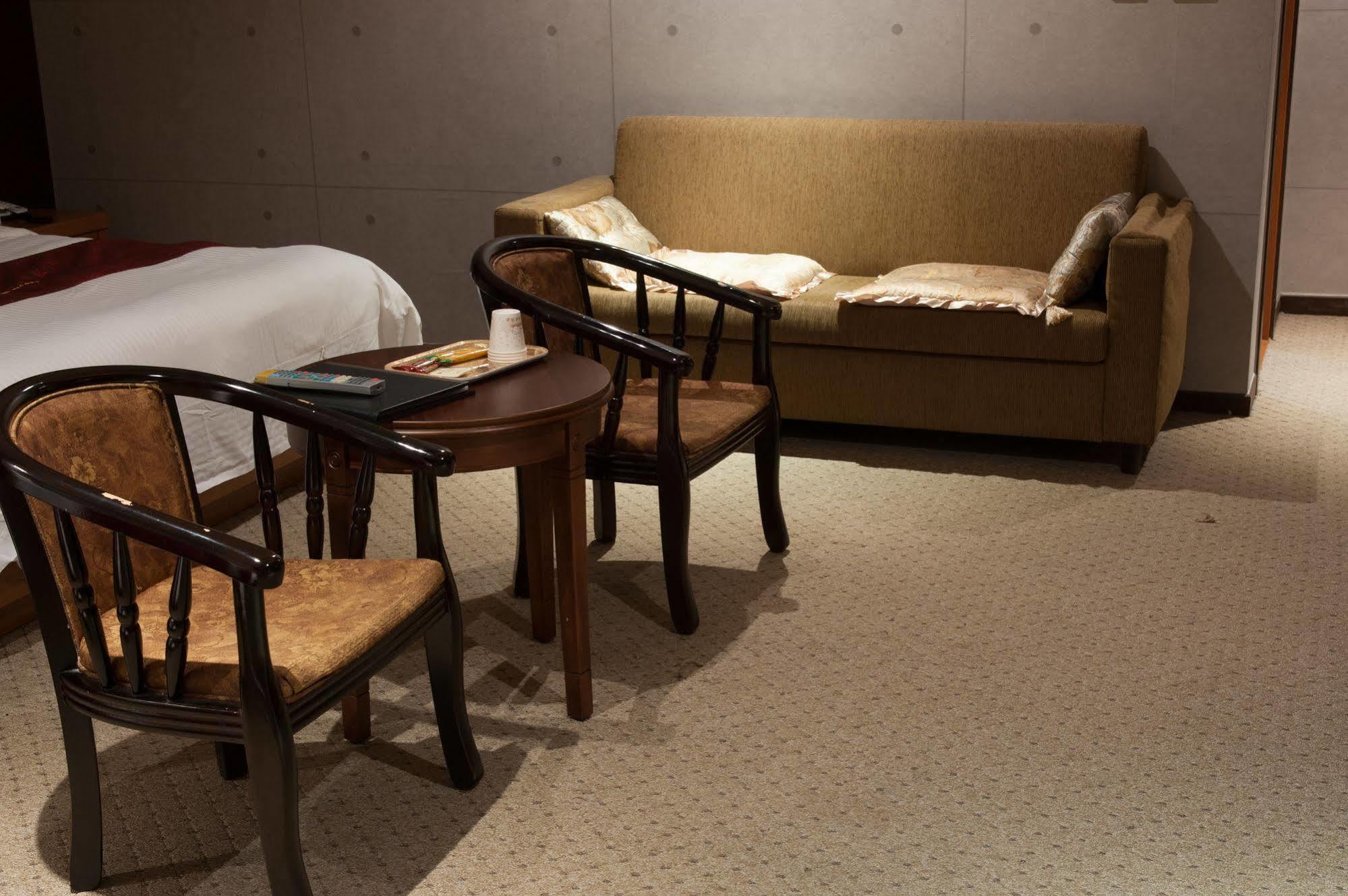 Benikea Daelim Hotel Daejeon Extérieur photo