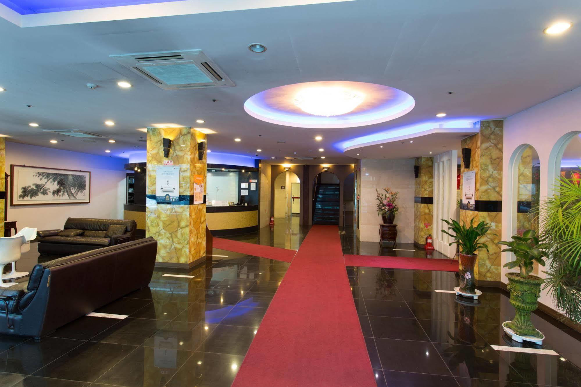 Benikea Daelim Hotel Daejeon Extérieur photo